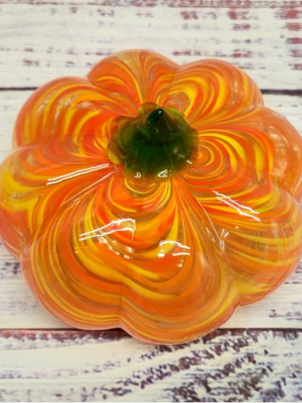 Art Glass Pumpkin Hand blown swirled Autumn Fall Halloween Thanksgiving decor 6"